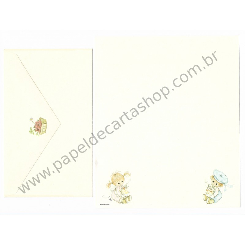 Conjunto de Papel de Carta Antigo Importado Buttons & Boo Hallmark